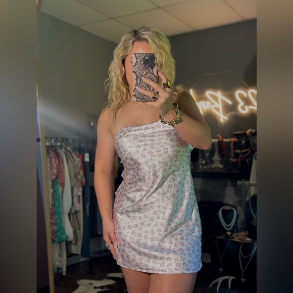 Altar’d State Strapless Floral Dress - Picture 1 of 5